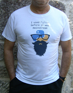 I used Python t-shirt | FreeWear.org